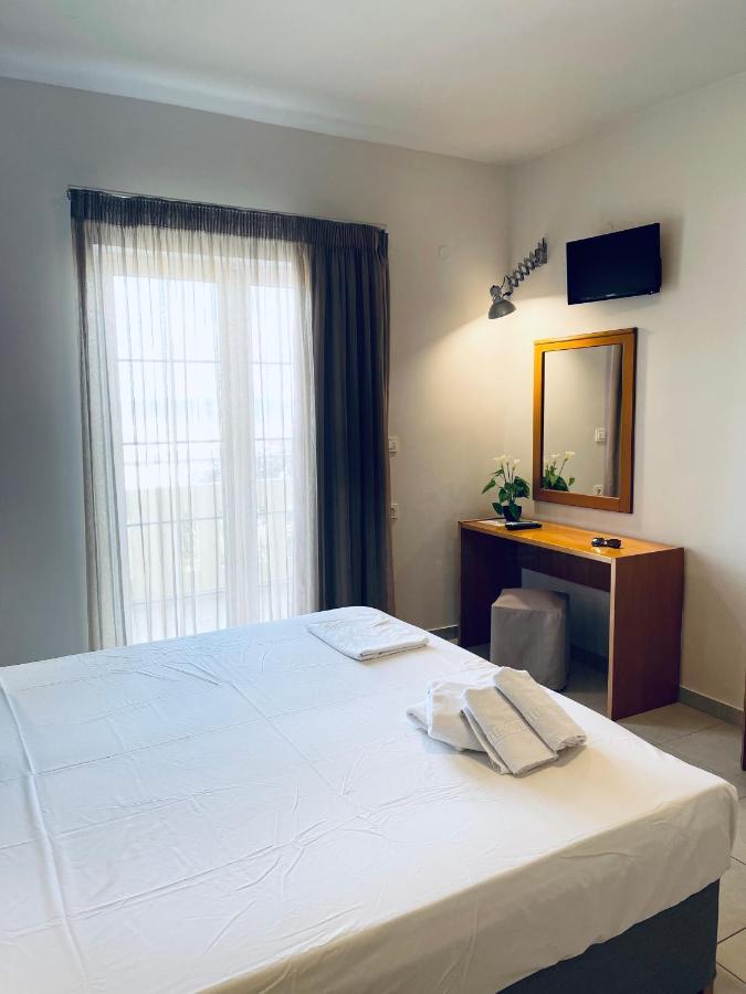 Aparthotel Amaryllis Platanés Exterior foto