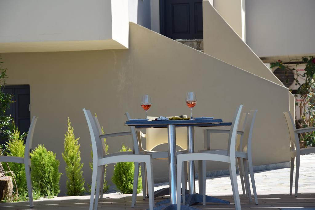 Aparthotel Amaryllis Platanés Exterior foto